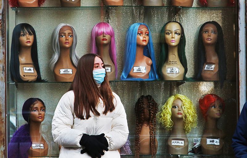 Street Scene : Wigs : New York : Personal Photo Projects :  Richard Moore Photography : Photographer : 